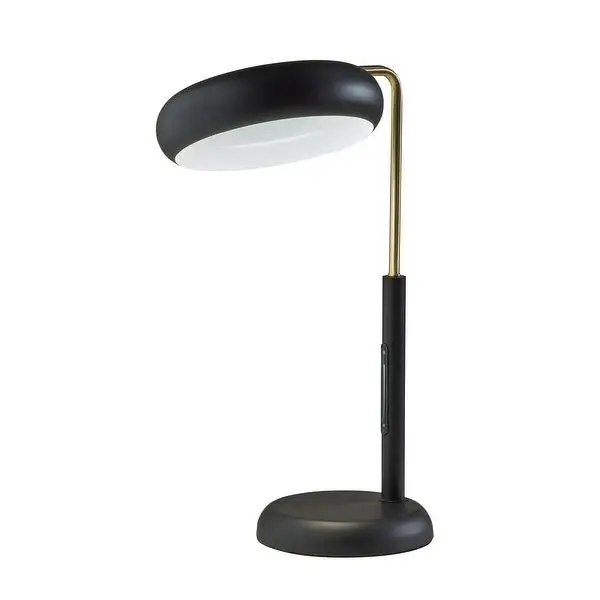 Lawson LED Table Lamp w. Smart Switch