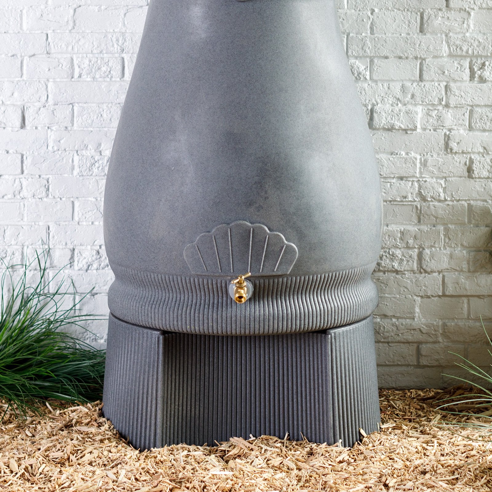 Good Ideas Rain Wizard Urn Rain Barrel Stand