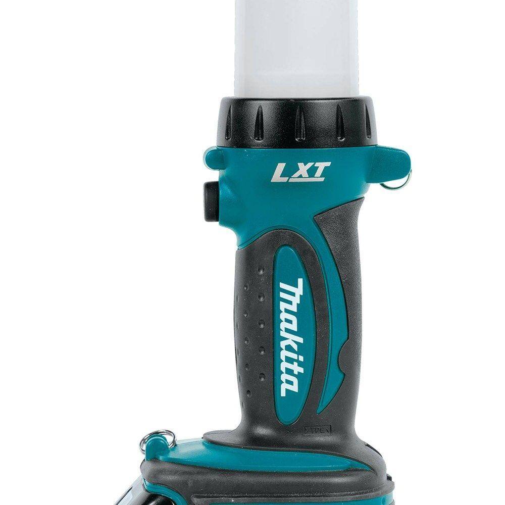 Makita 18V LXT Lithium-Ion Cordless LED LanternFlashlight DML806