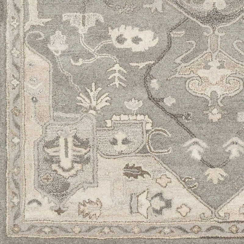 Roblin Traditional Area Rug