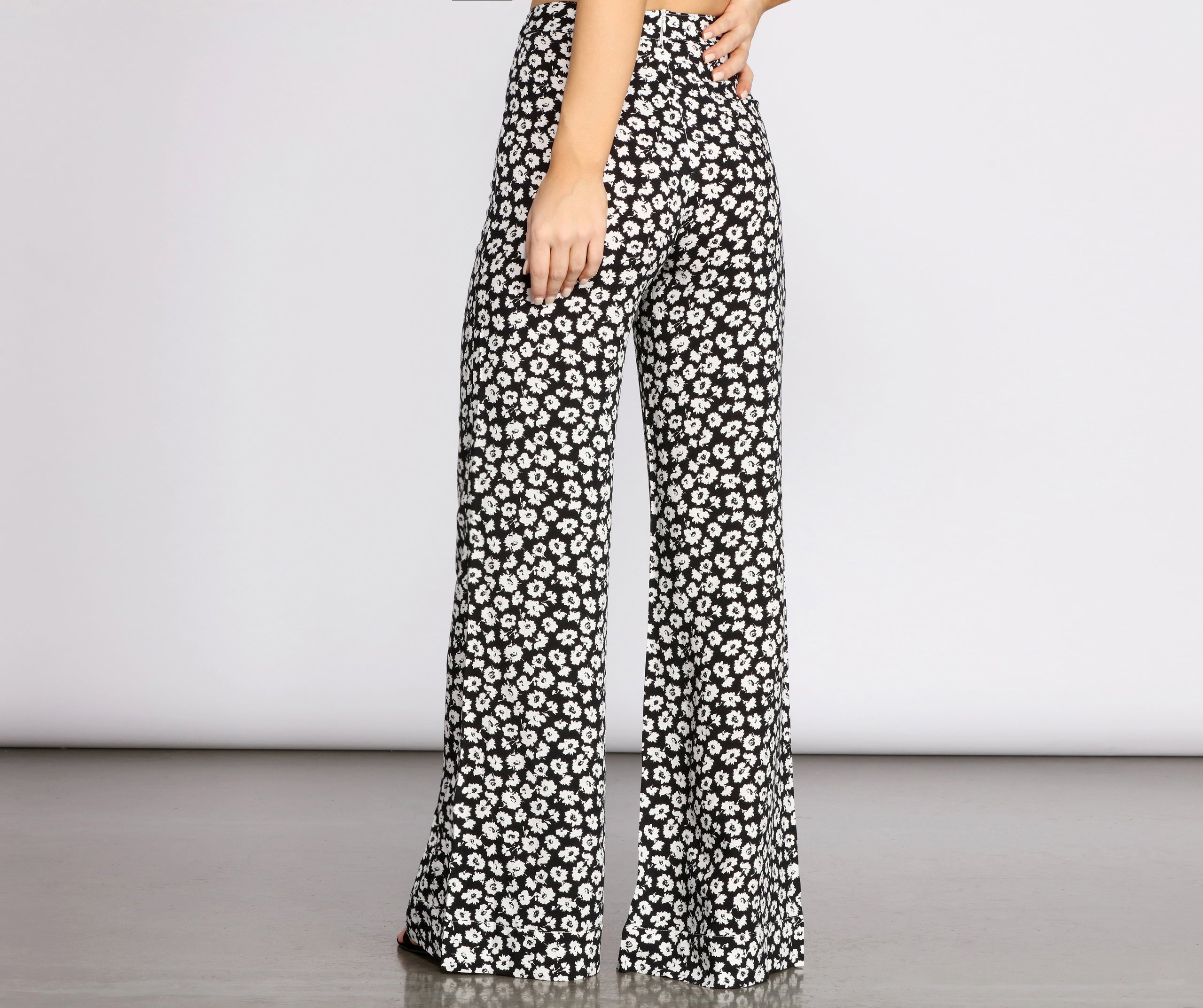 High Waist Ditsy Floral Printed Pants