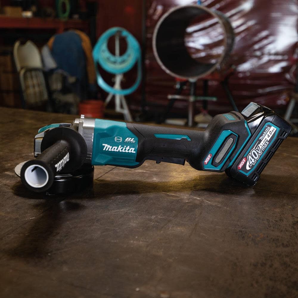 Makita 40V max XGT 5