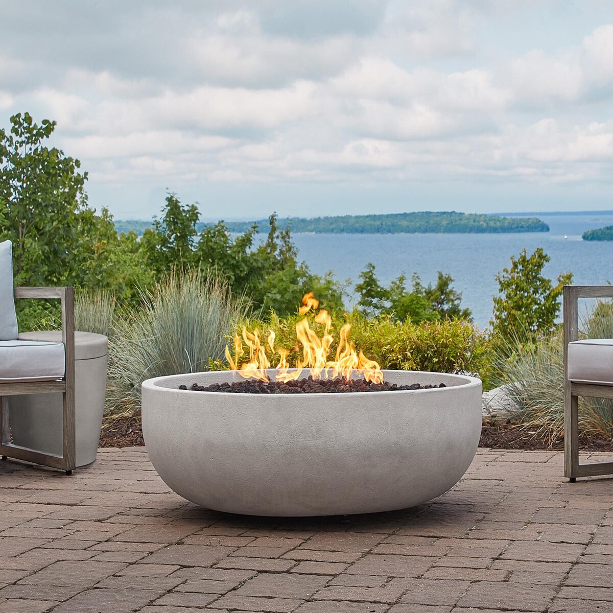 Signature Grand Lake 38 Inch Propane Fire Bowl in Fog