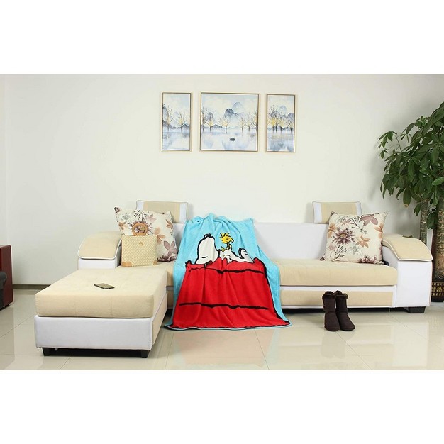 Silver Buffalo Peanuts Snoopy And Woodstock Fleece Throw Blanket 45 X 60 Inches