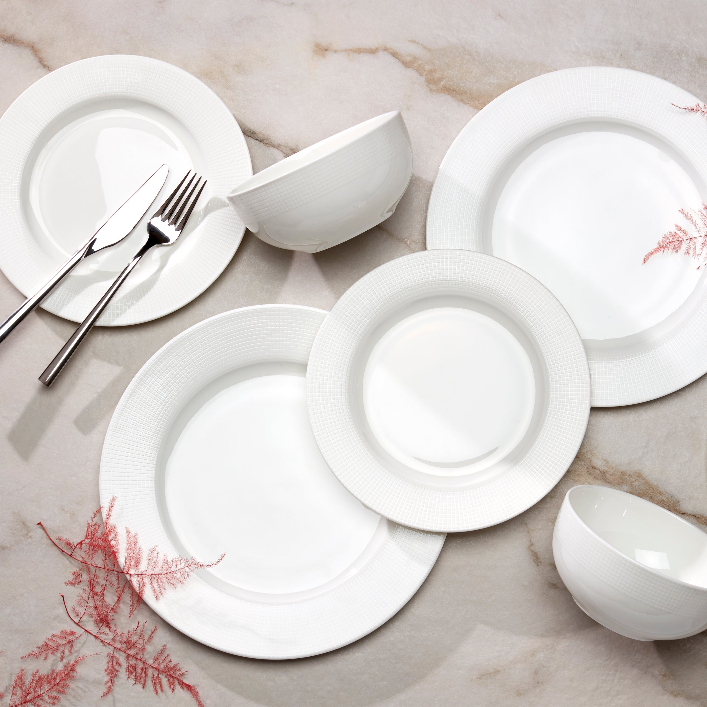 Tuscany Classics 18-Piece Dinnerware Set