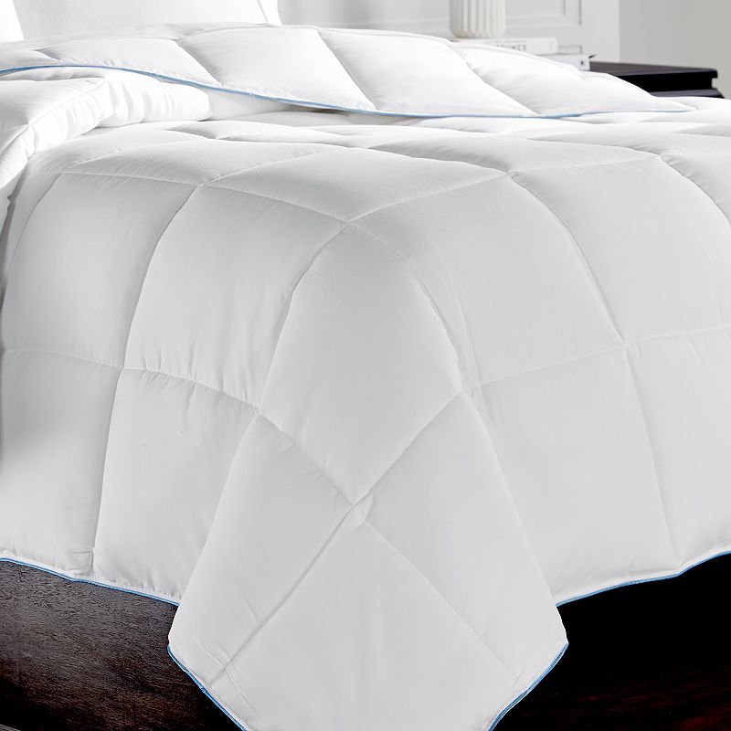 Hotel Laundry All Seasons Down-Alternative Comforter