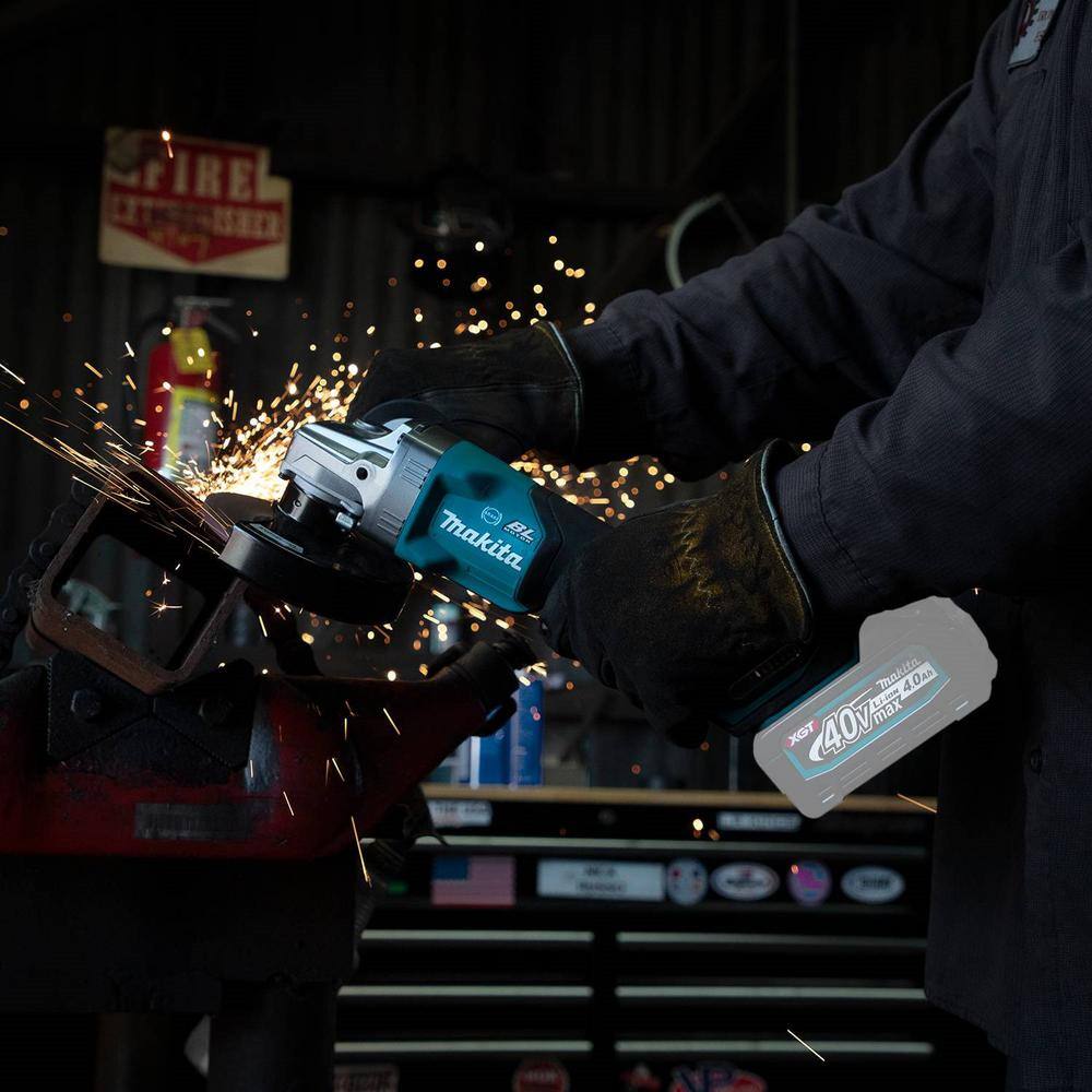 Makita 40V Max XGT Brushless Cordless 4-125 in. Paddle Switch Angle Grinder with Electric Brake (Tool Only) GAG03Z