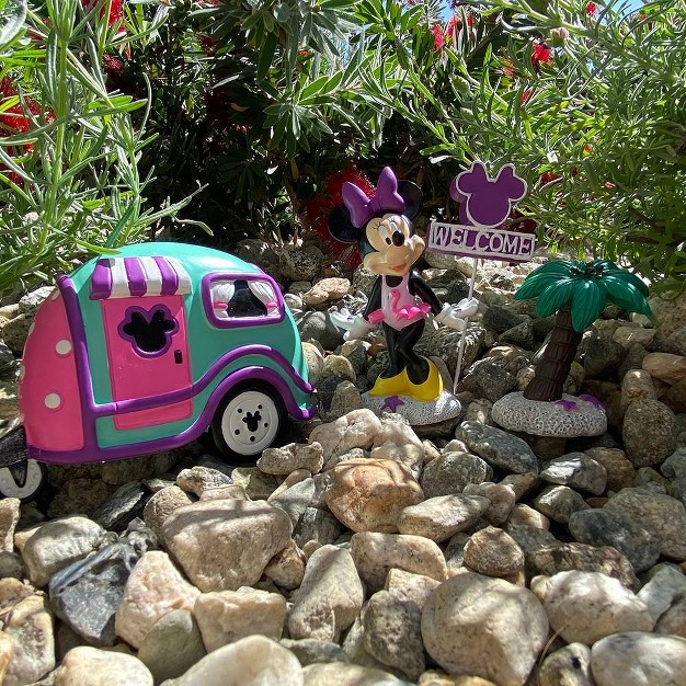 Disney 4pc Polyester stone Minnie Mouse Miniature Garden Set