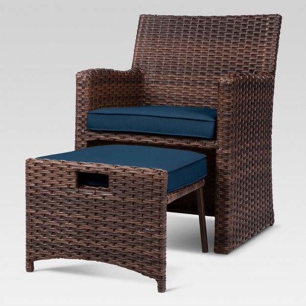 Halsted 5pc Wicker Small Space Patio Furniture Set