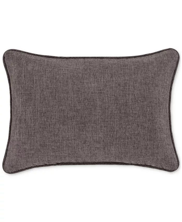 J Queen New York Flint Decorative Pillow， 15