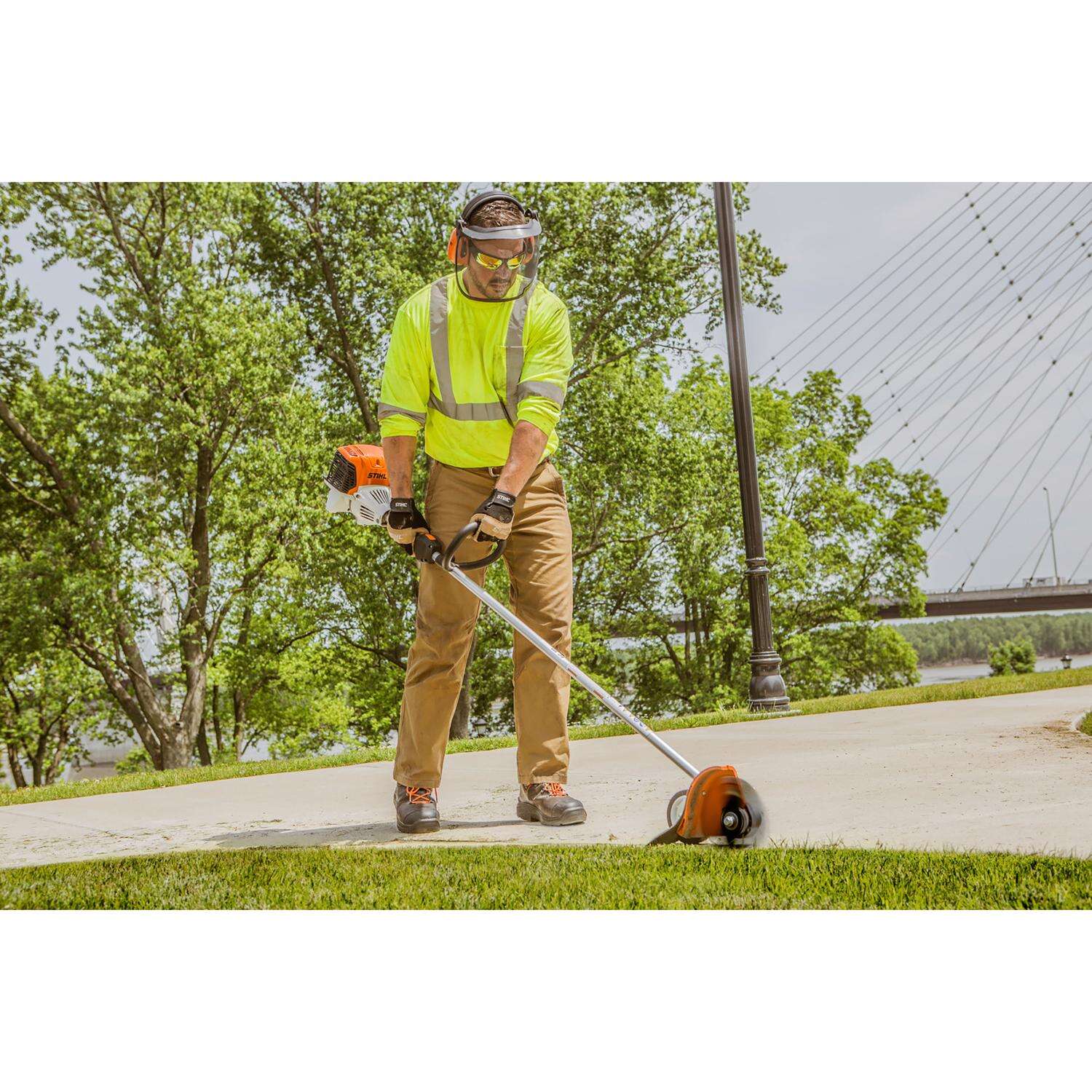 STIHL FC 111 Gas Edger