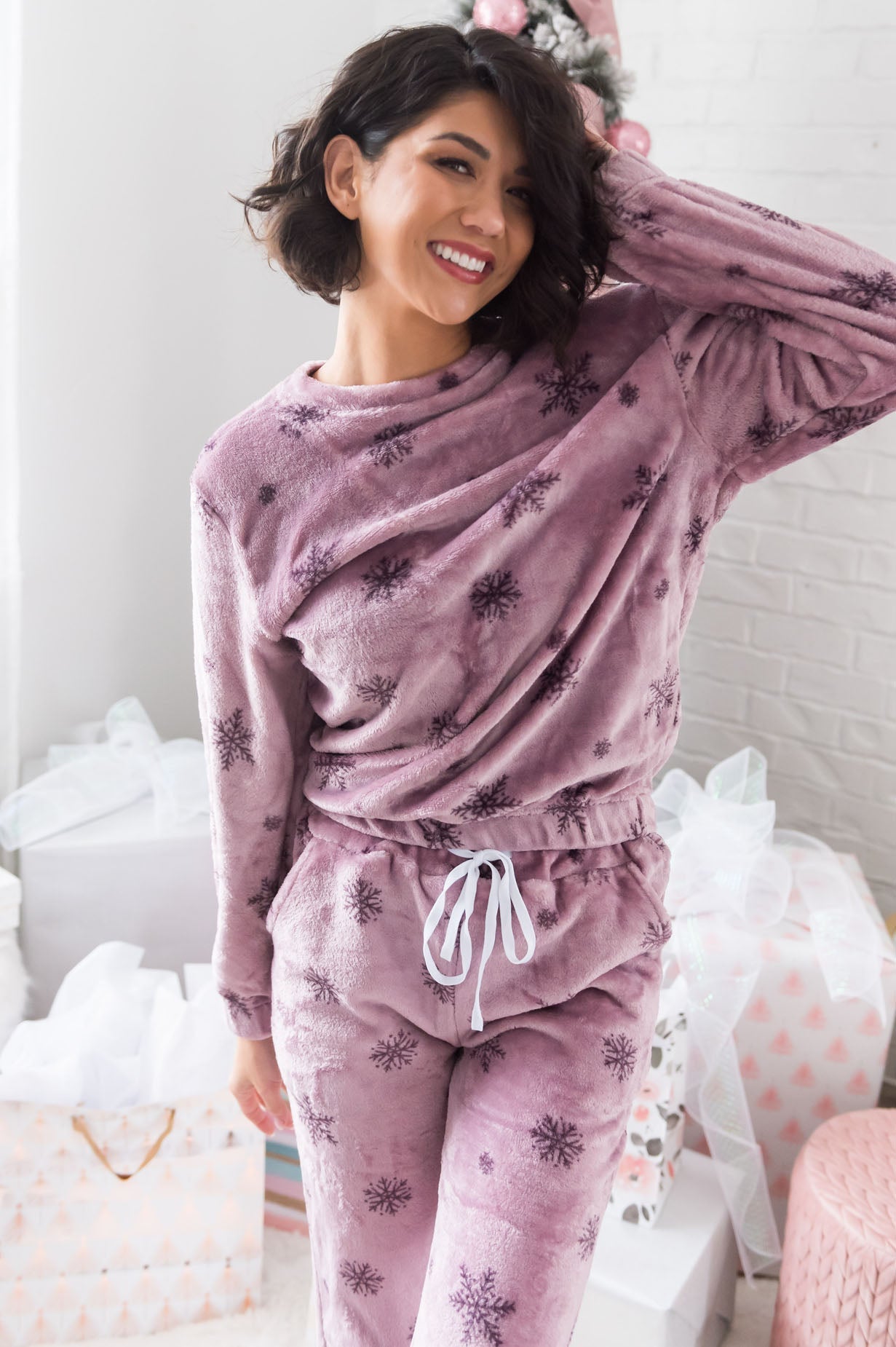 Sugarplum Snowflakes Modest Fuzzy Lounge Set