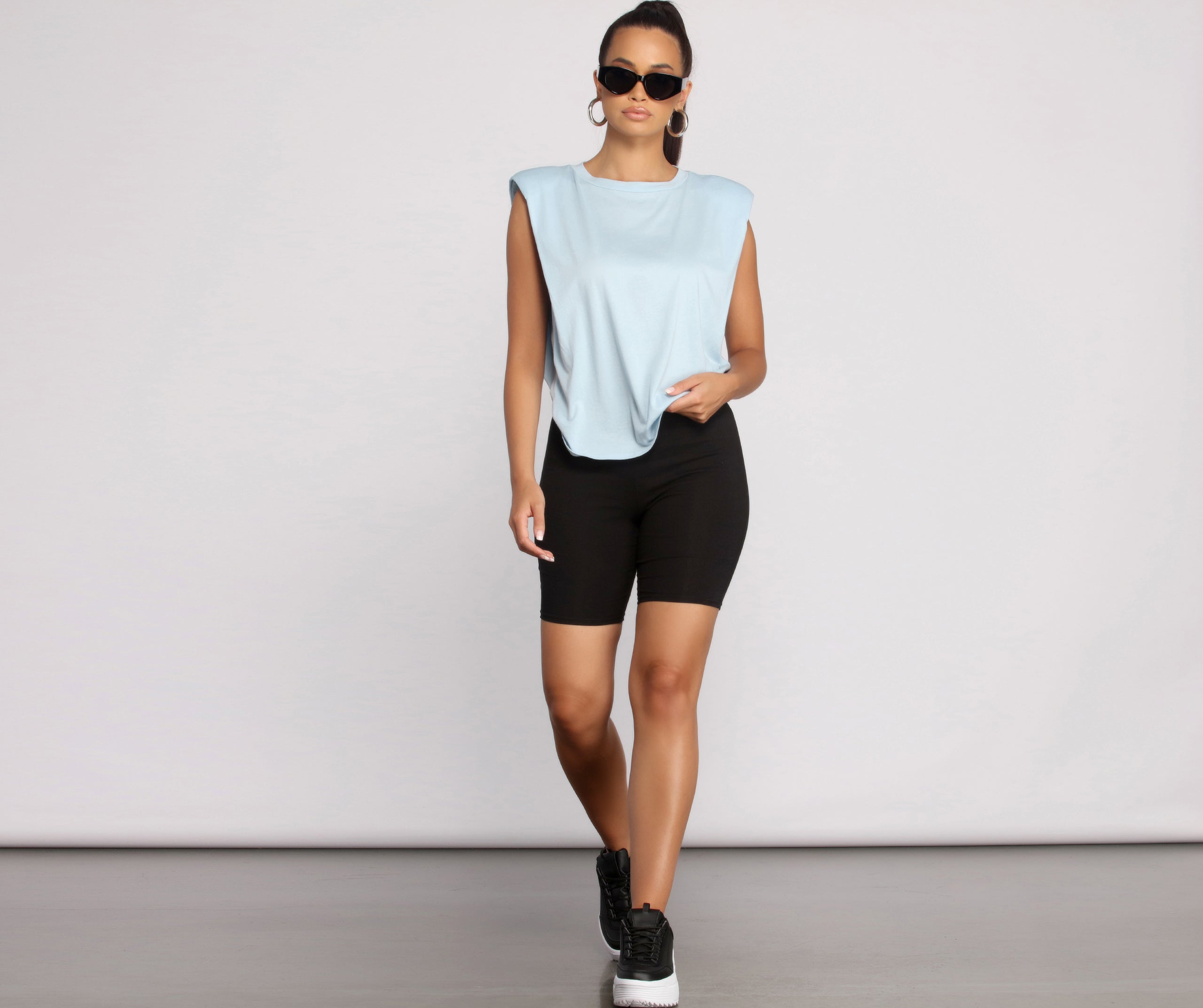 Essential Crew Neck Basic Muscle Tee