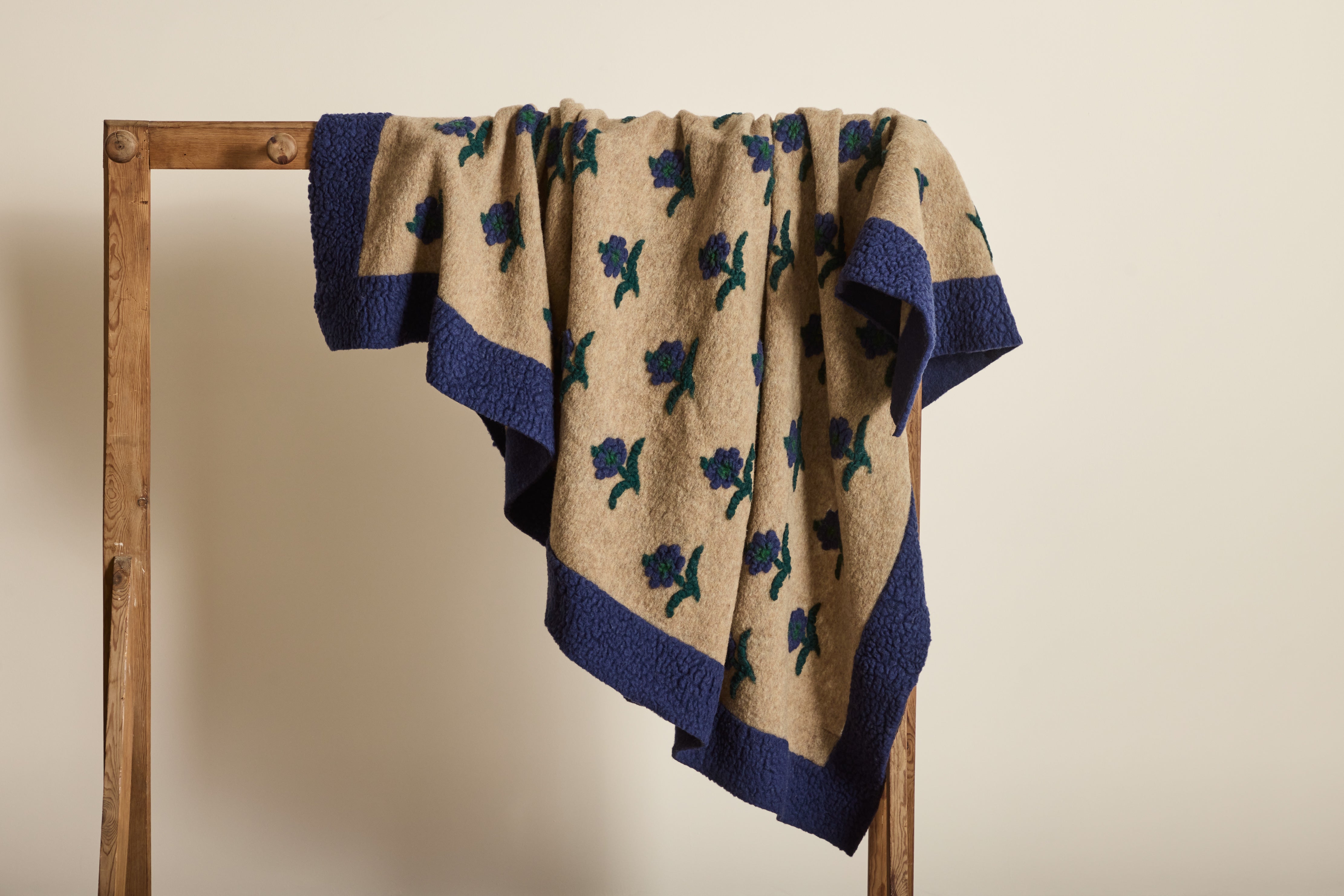 Italian Wool Throw in Daisy Blue