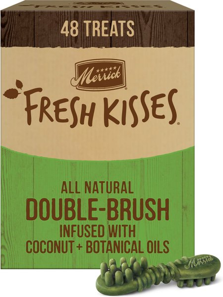 Merrick Fresh Kisses Double-Brush Coconut + Botanical Oils Infused Small Dental Dog Treats