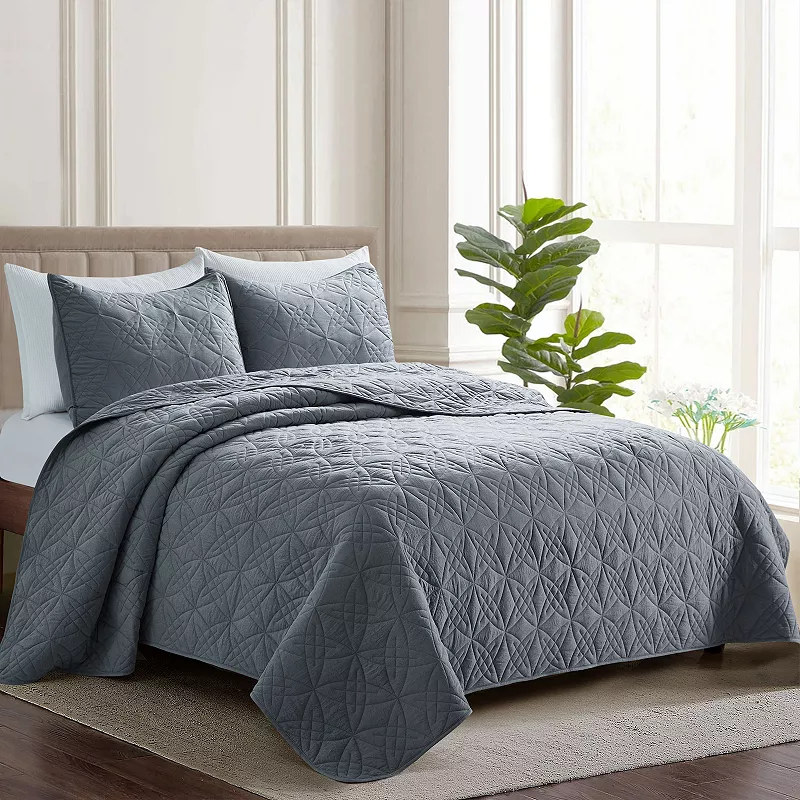 Unikome Ultra Soft Microfiber Reversible Quilt Set with Shams