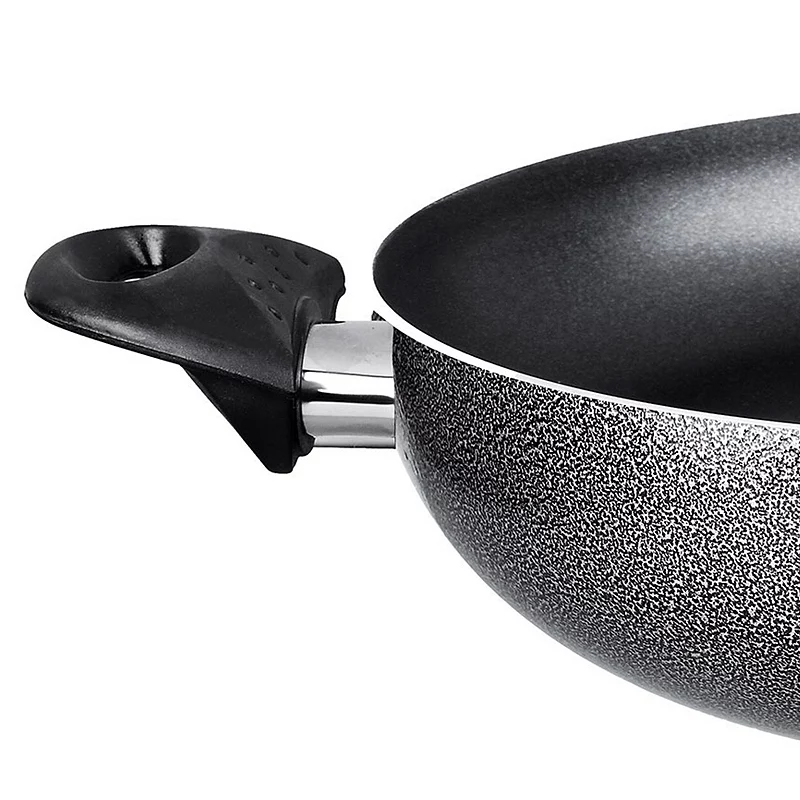 Brentwood 13 Inch Non-Stick Aluminum Wok in Gray