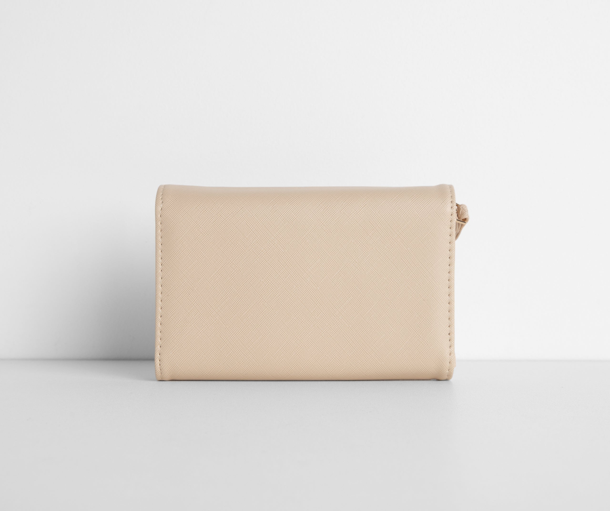 Simply Chic And Sleek Wallet