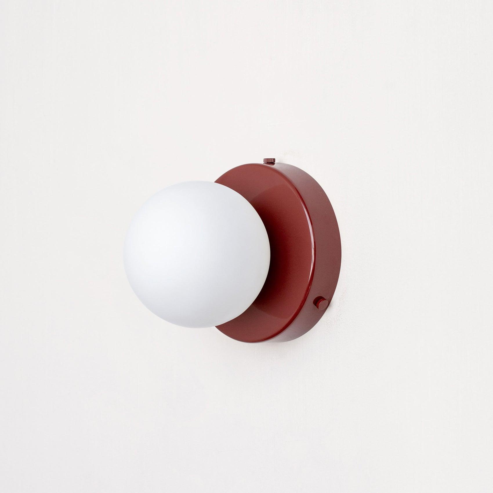 Nuvol Wall Lamp