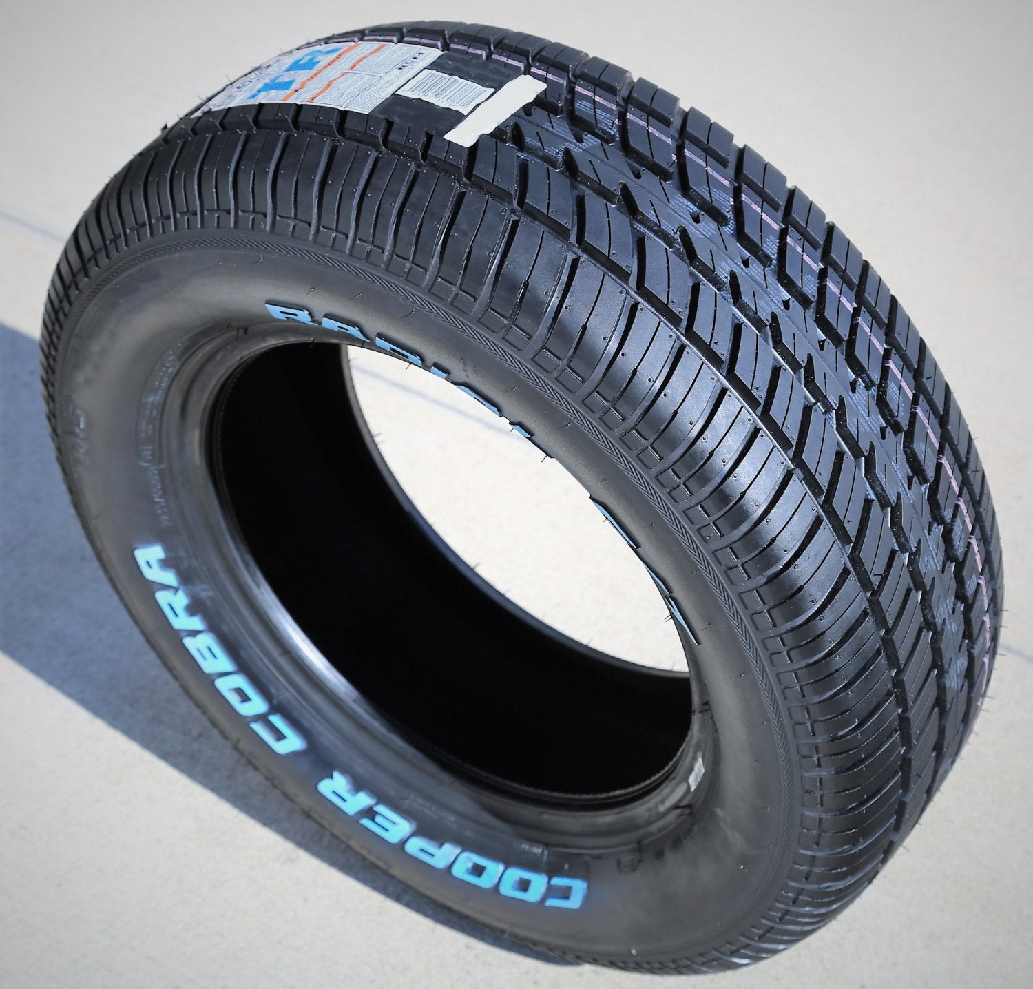 Tire Cooper Cobra Radial G/T 225/70R15 100T (RWL) A/S All Season