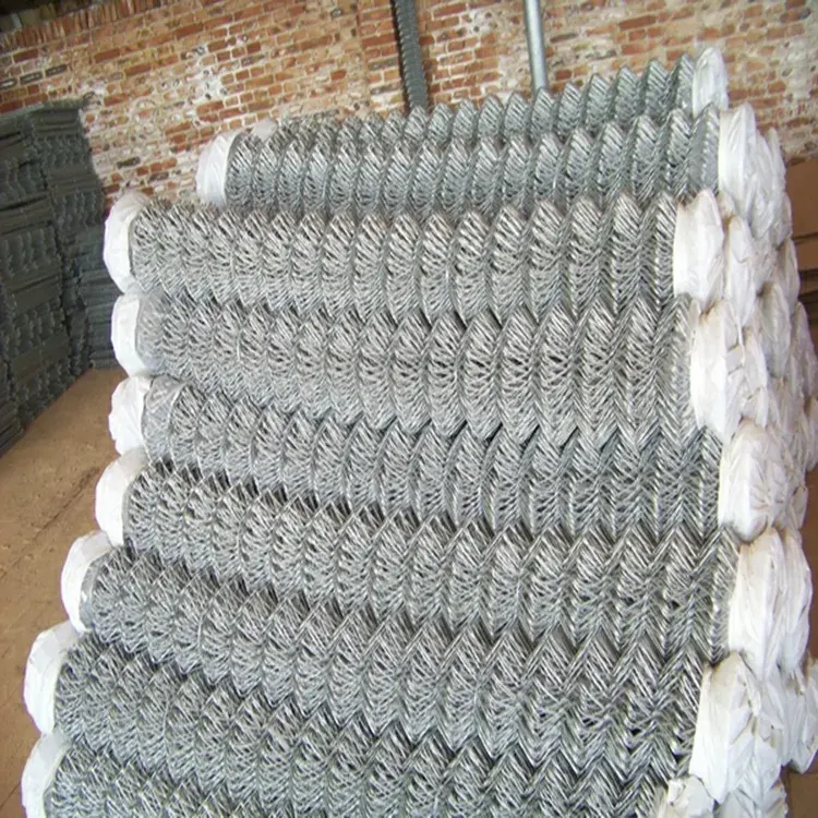 Manufacturer Supply High Quality Lowes Pice Galvanized Wire Chain Link Fence