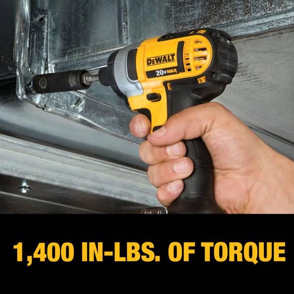 DW  20V MAX 1/4 Impact Driver Kit