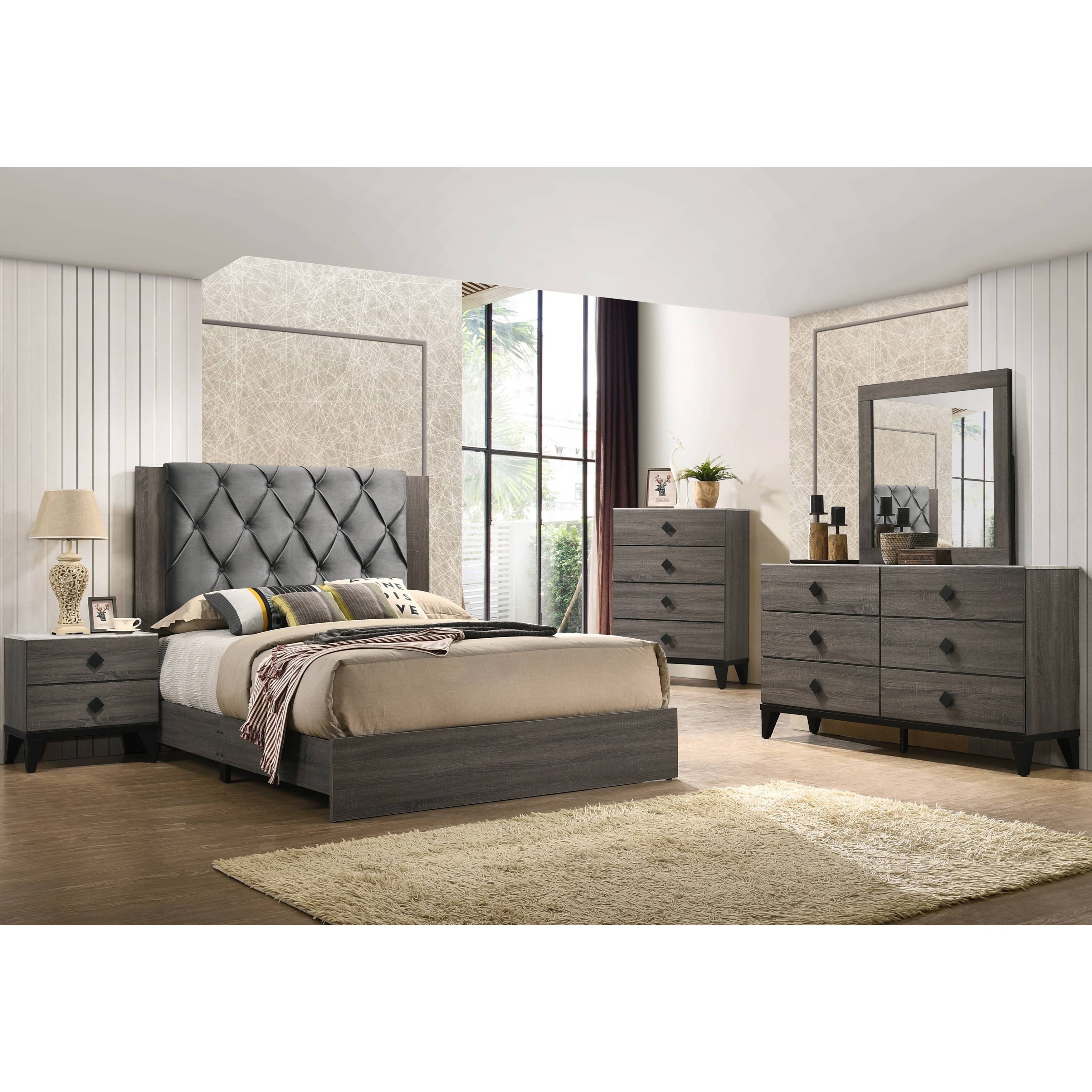 Best Quality Furniture Madelyn 4-Piece Bedroom Set with Extra Chest - - 30963362