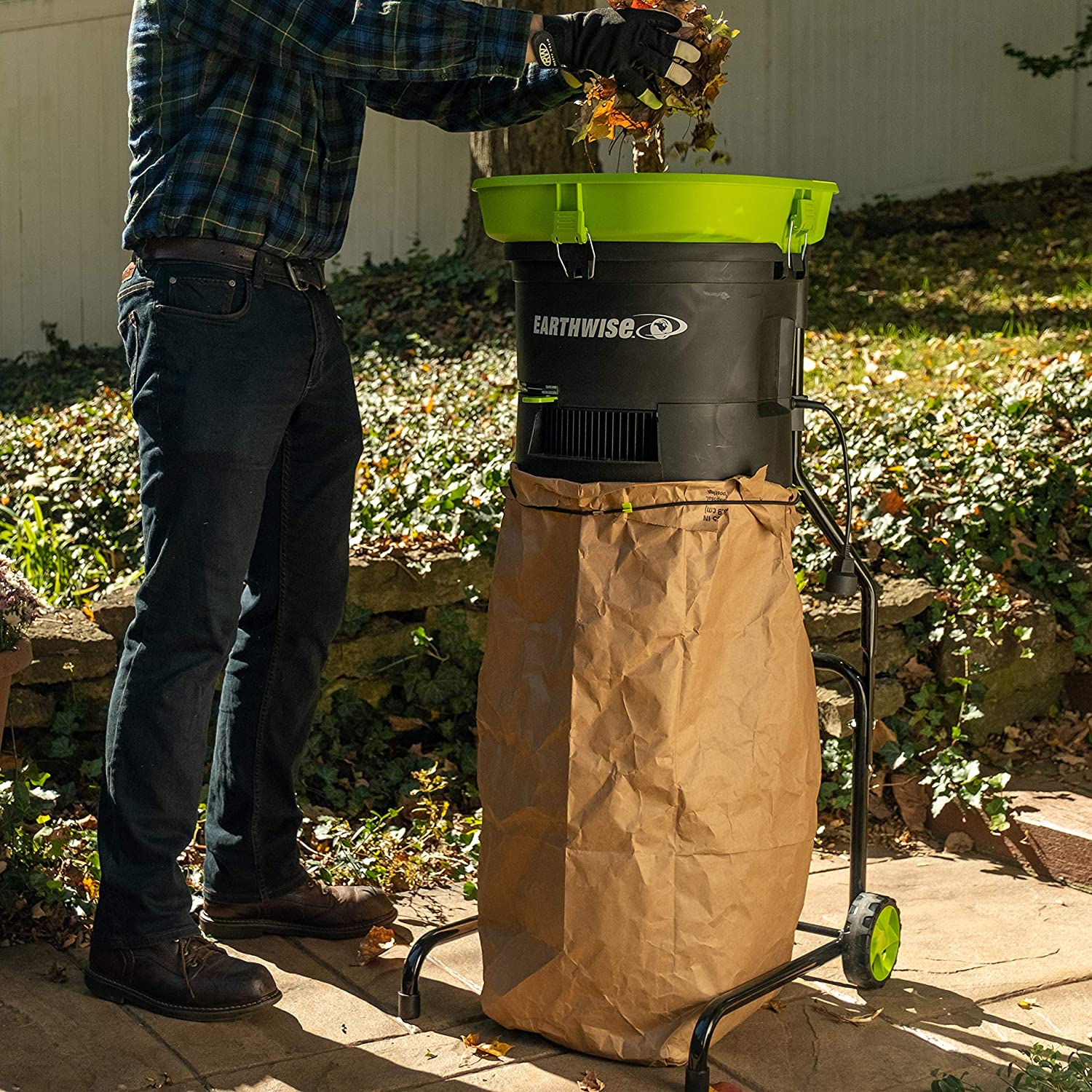 Earthwise LM71313 Amp 13-Inch Corded Electric Leaf Mulcher/Shredder， Green