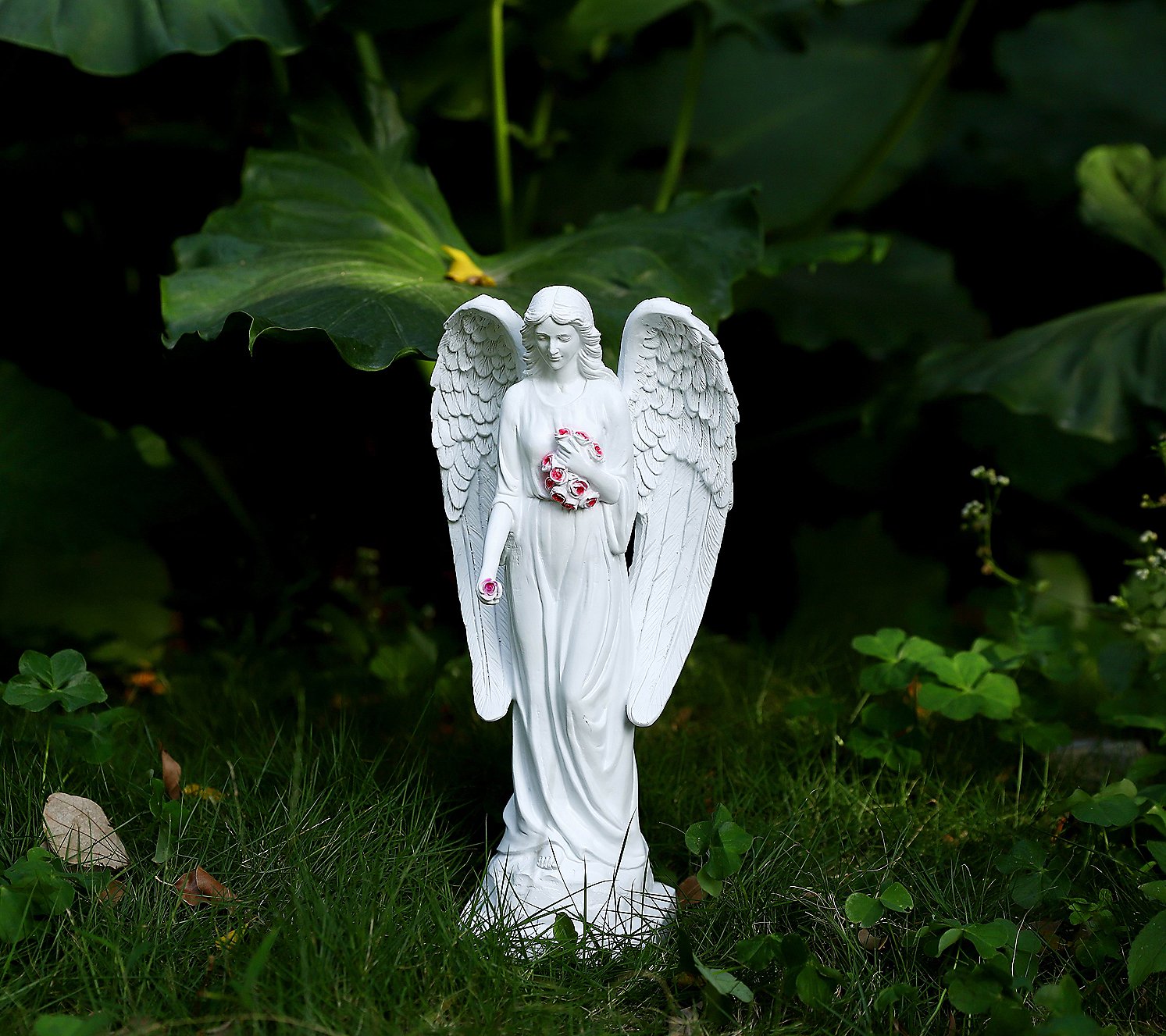 Techko Angel with Closed Wings Statue with Solar Spotlight