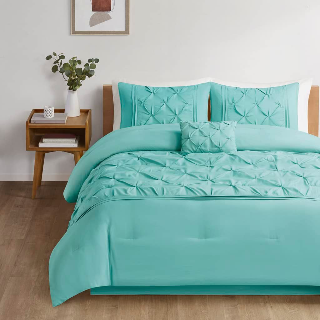 Comfort Spaces Cavoy Faux Silk 5-Piece Tufted Aqua Comforter Set with Bed Skirt and Decorative Pillow， King