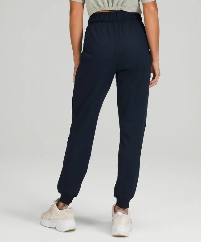 Stretch Luxtreme High-Rise Jogger