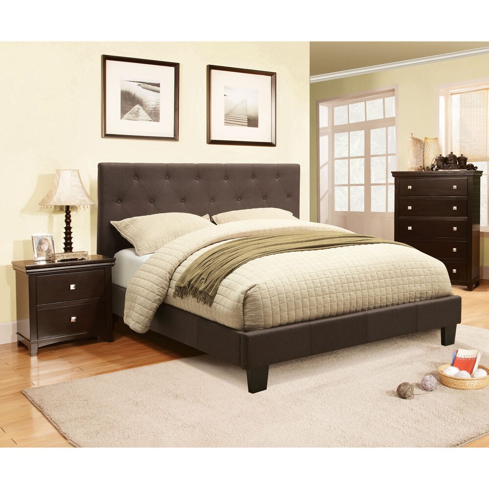 Perdella Contemporary Grey Fabric Tufted Low Profile 2 Piece Platform Bed with Nightstand Set by Furniture of America