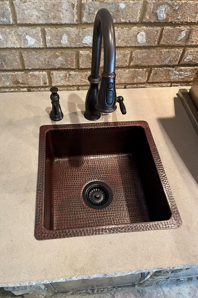 16 quotSquare Hammered Copper Bar/Prep Sink With 3.5 quotDrain Opening   Traditional   Bar Sinks   by Buildcom  Houzz