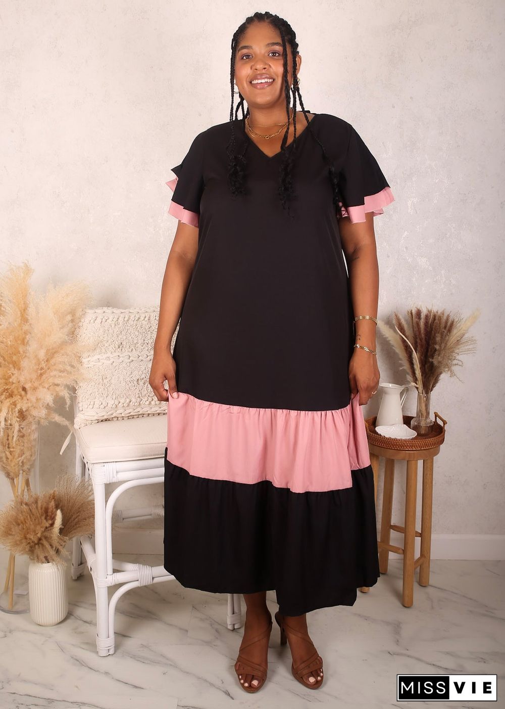 Plus Size Two Tone Tiered Sleeve Dress, Black