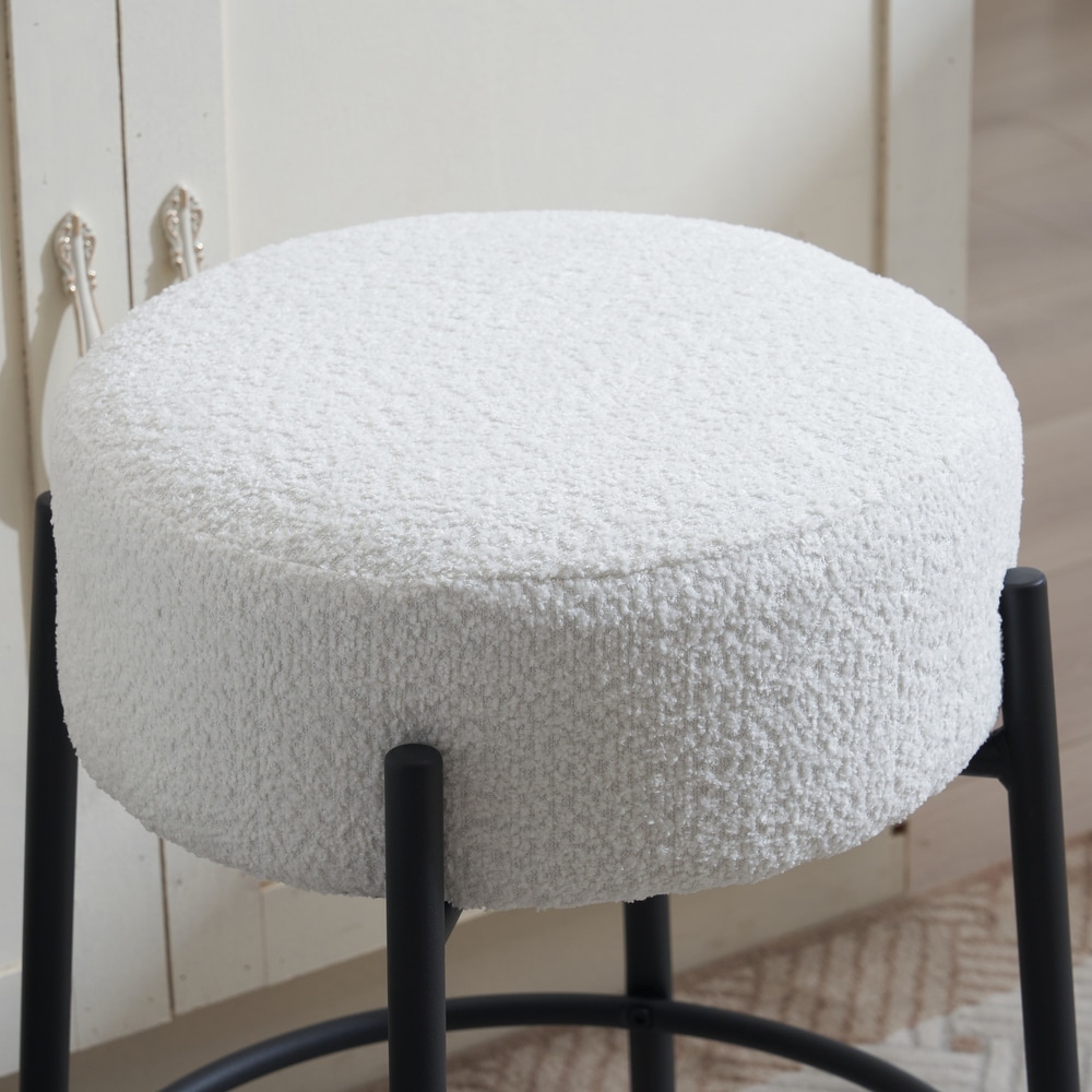 Round Counter Bar Stools 24\