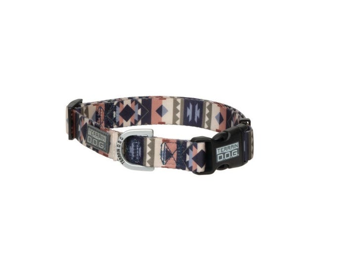 Terrain D.O.G.® Premium Patterned Snap-n-Go Adjustable Dog Collar， Trekking West， Medium - 07095-50-259