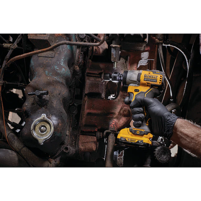 DEWALT DCF902F2 XTREME 12-volt Max Variable Speed Brushless 3/8-in Drive Cordless Impact Wrench (Battery Included)