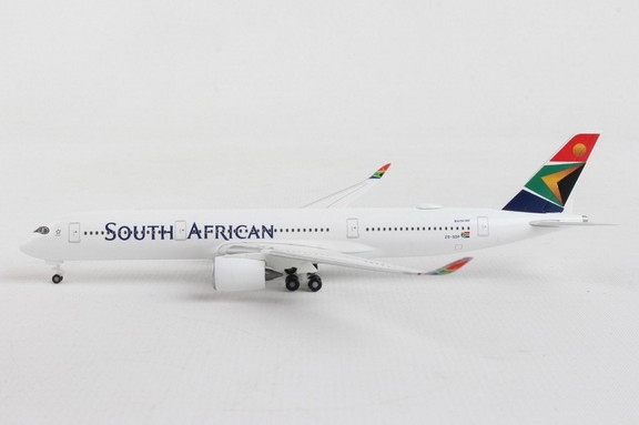 Herpa South African A350 900 1/500  HE534390