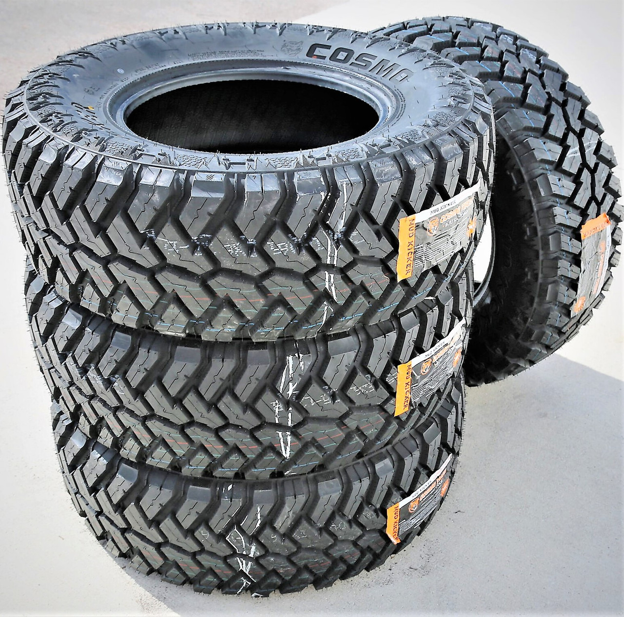 Cosmo Mud Kicker LT 35X12.50R22 121Q F (12 Ply) MT M