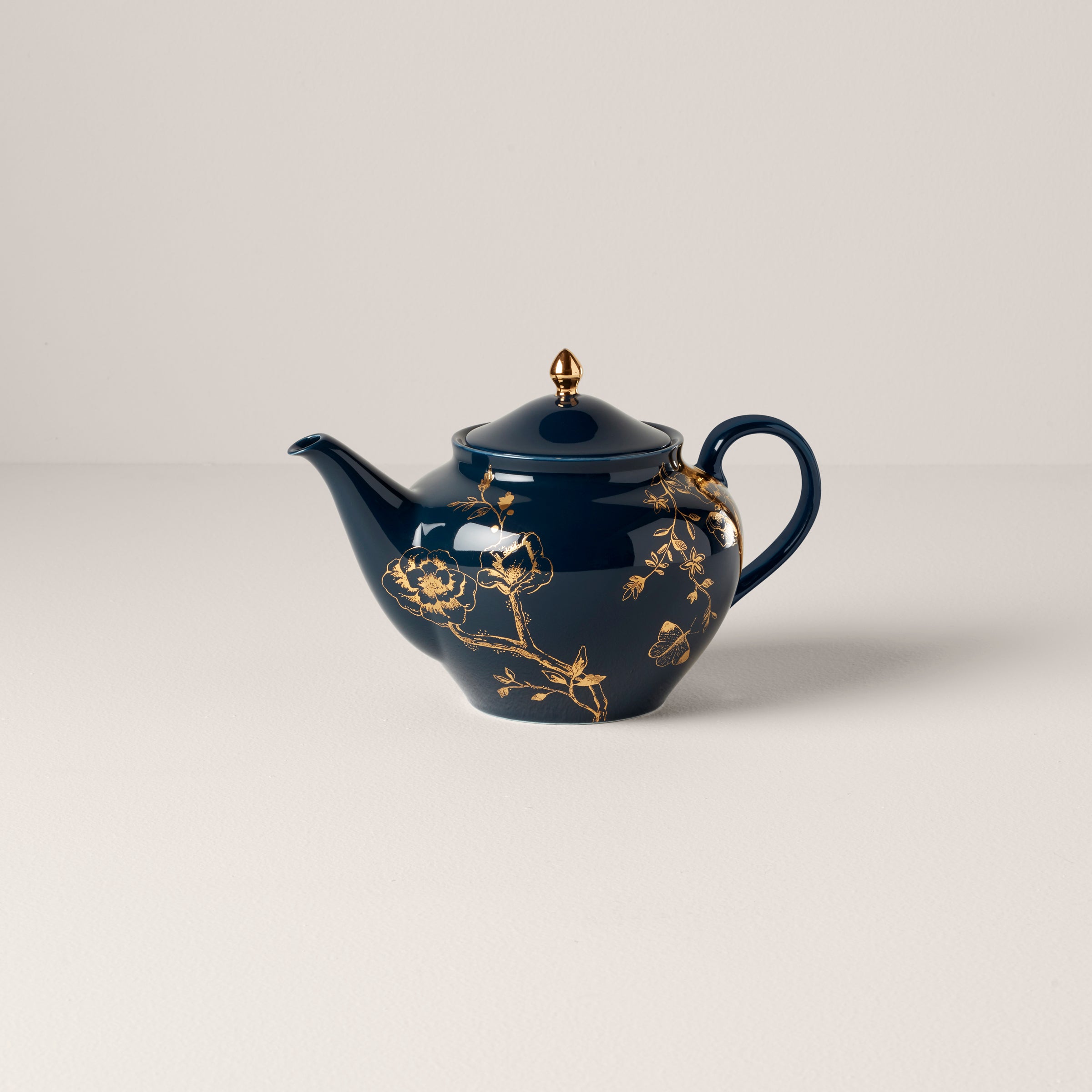 Sprig & Vine Teapot