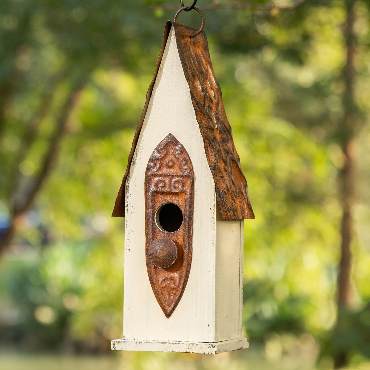 Glitzhome Washed White Distressed Solid Wood Birdhouse