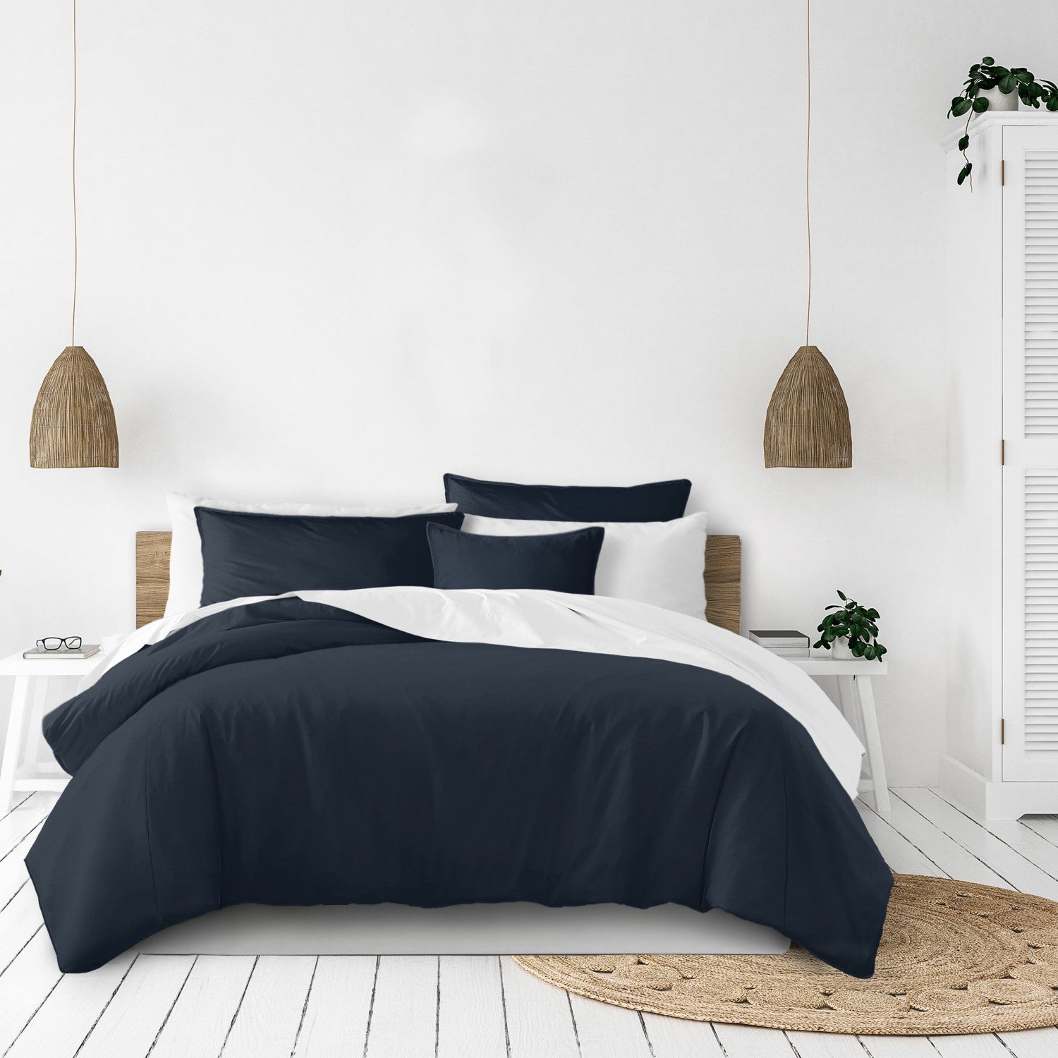 Braxton Navy Bedding