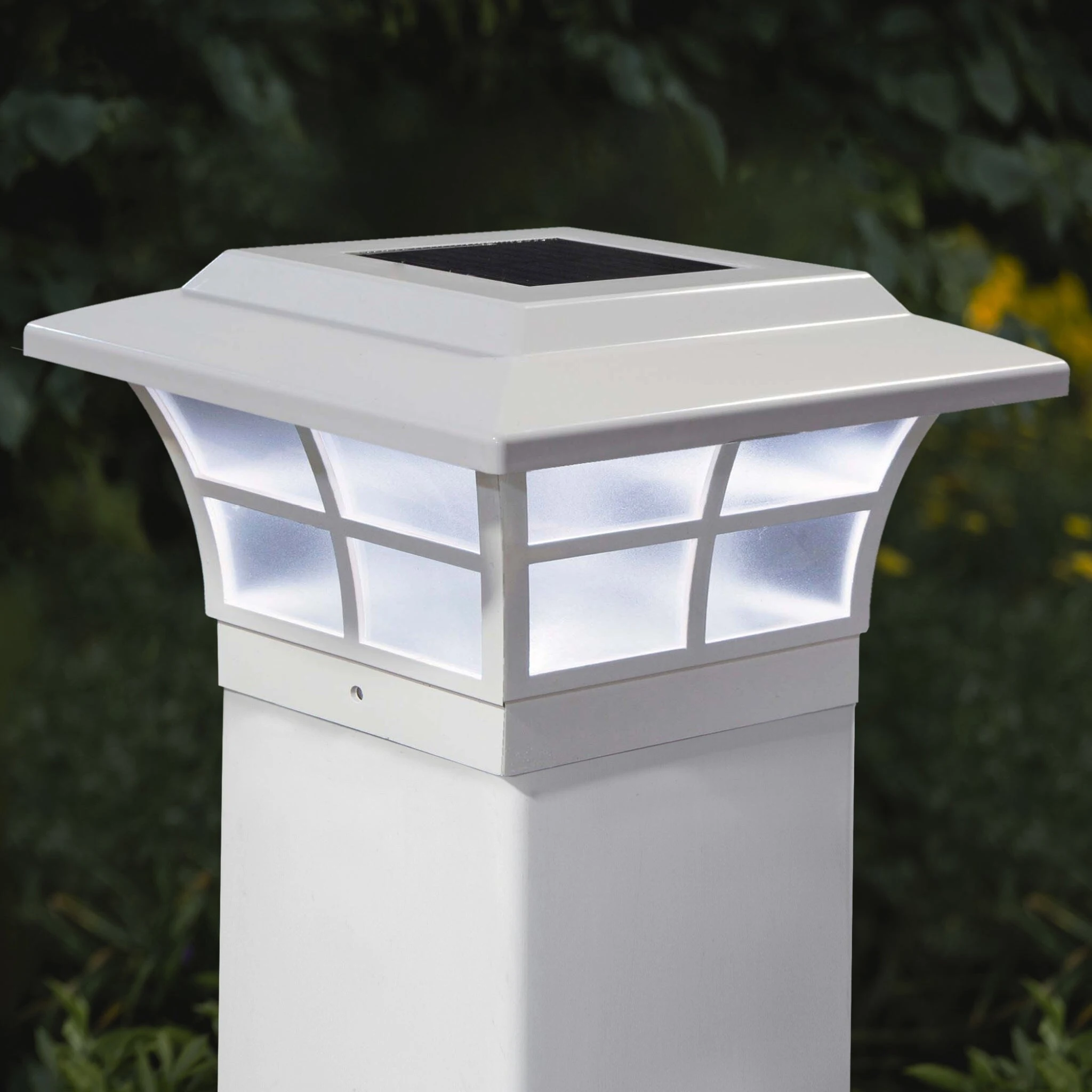 Classy Caps 5x5 White PVC Prestige Solar Post Cap (Set of 2)