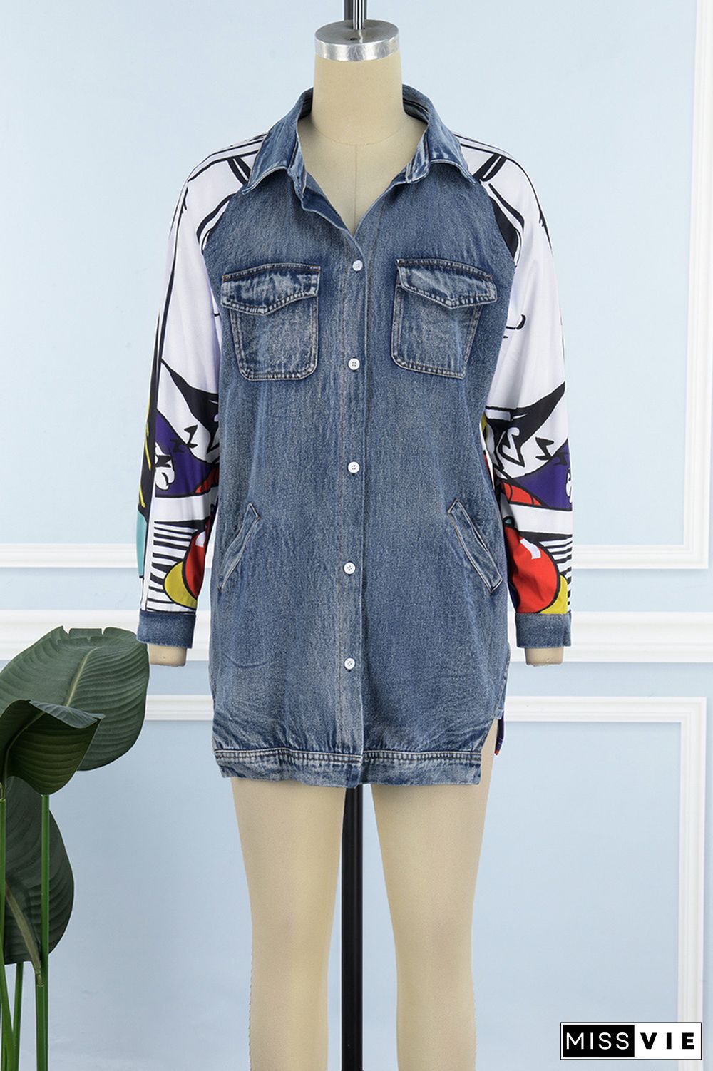 The cowboy blue Casual Print Patchwork Turndown Collar Long Sleeve Regular Denim Jacket