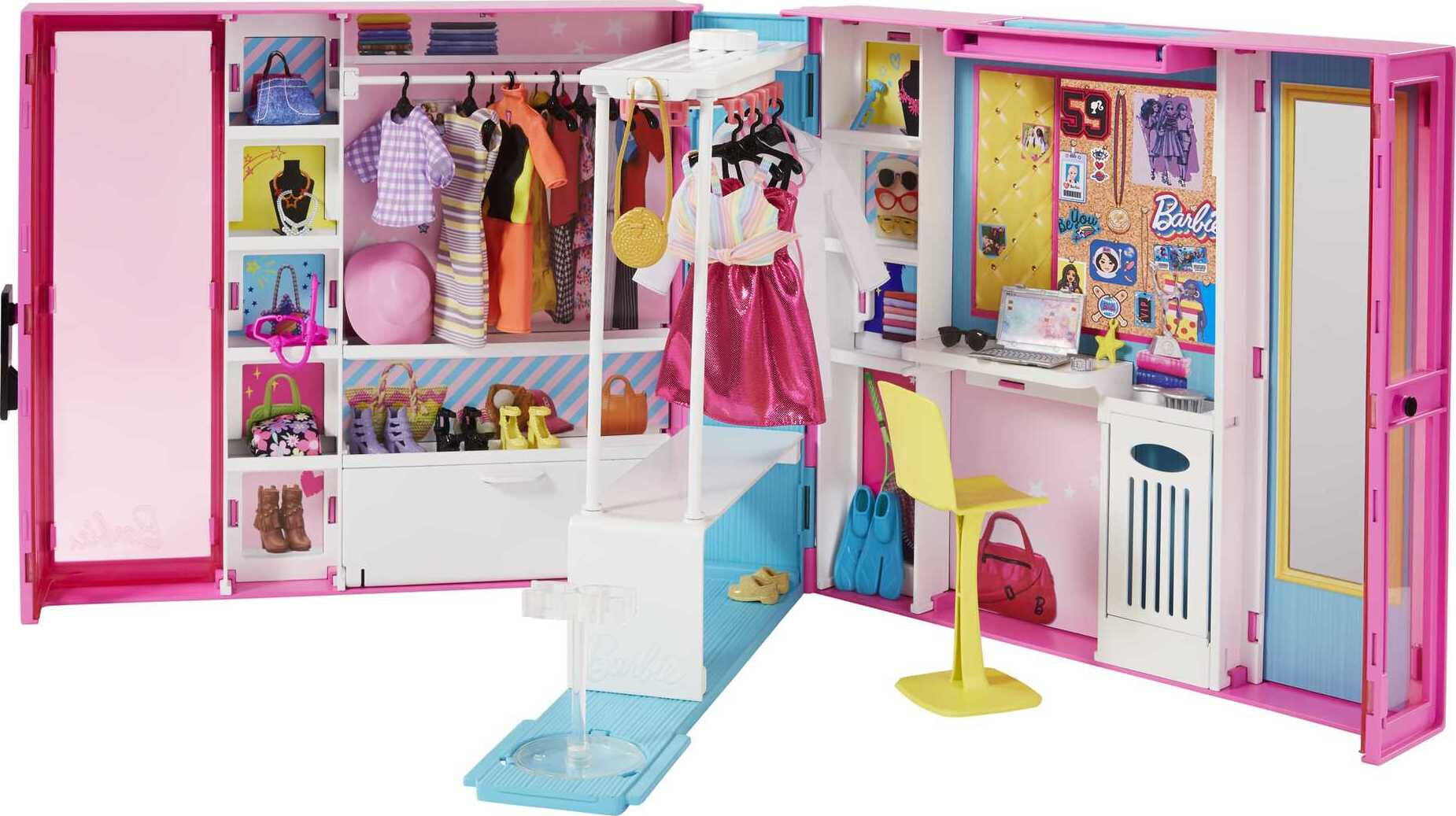 Barbie Dream Closet Playset with 30+ Clothes and Accessories, Mirror and Desk