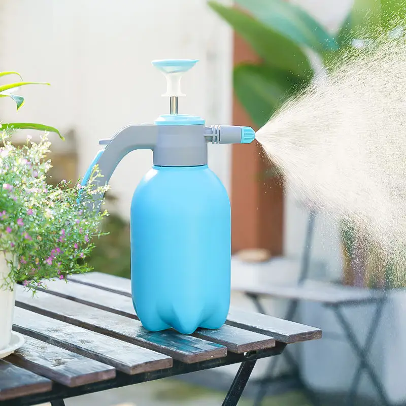 Custom Garden Sprayers Price Plastic 2 L Portable Watering Pot High Pressure Sprayer Pump Bottle Agricultural Trigger Sprayer