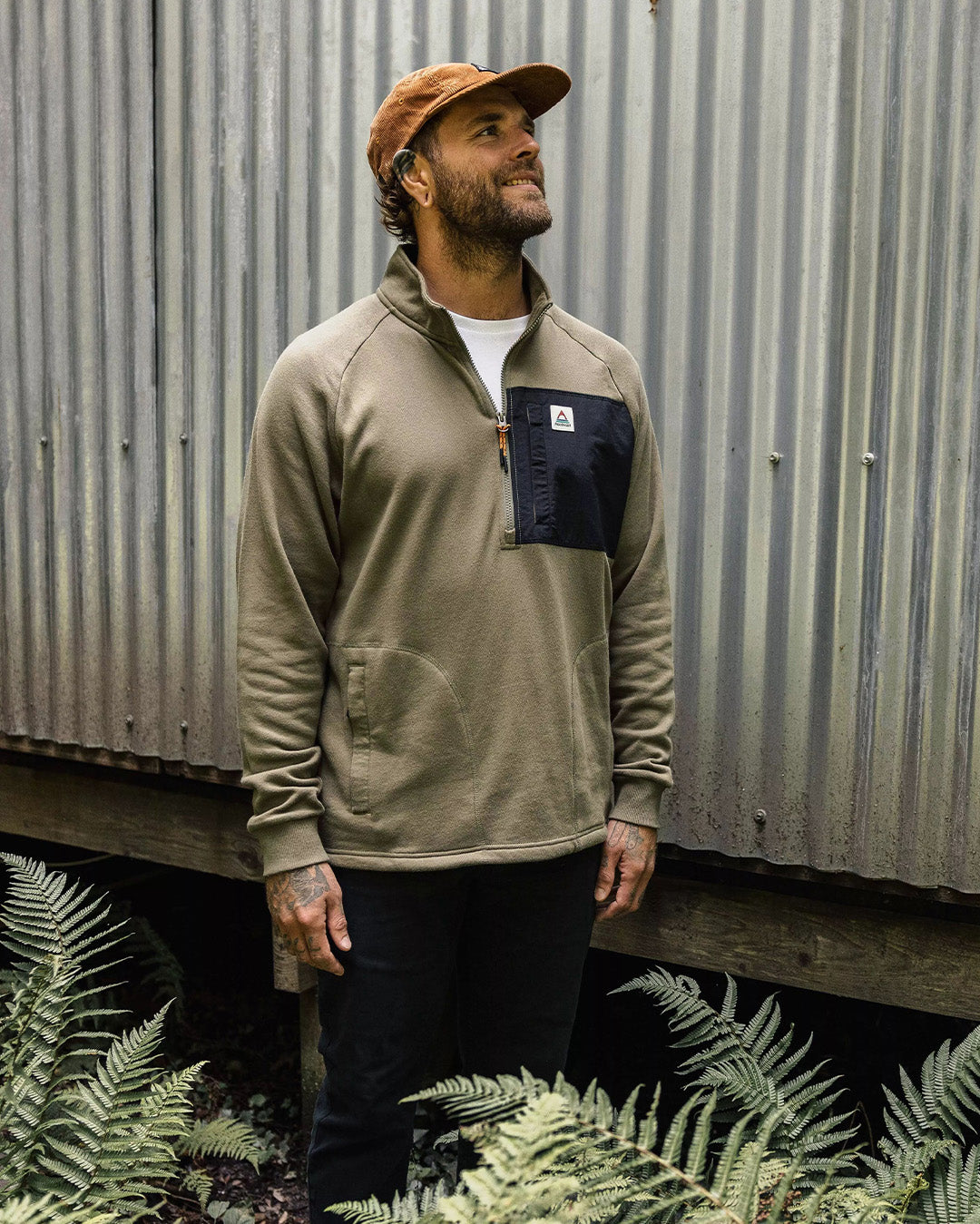 Offgrid 1/4 Zip Recycled Cotton Sweatshirt - Dusty Olive