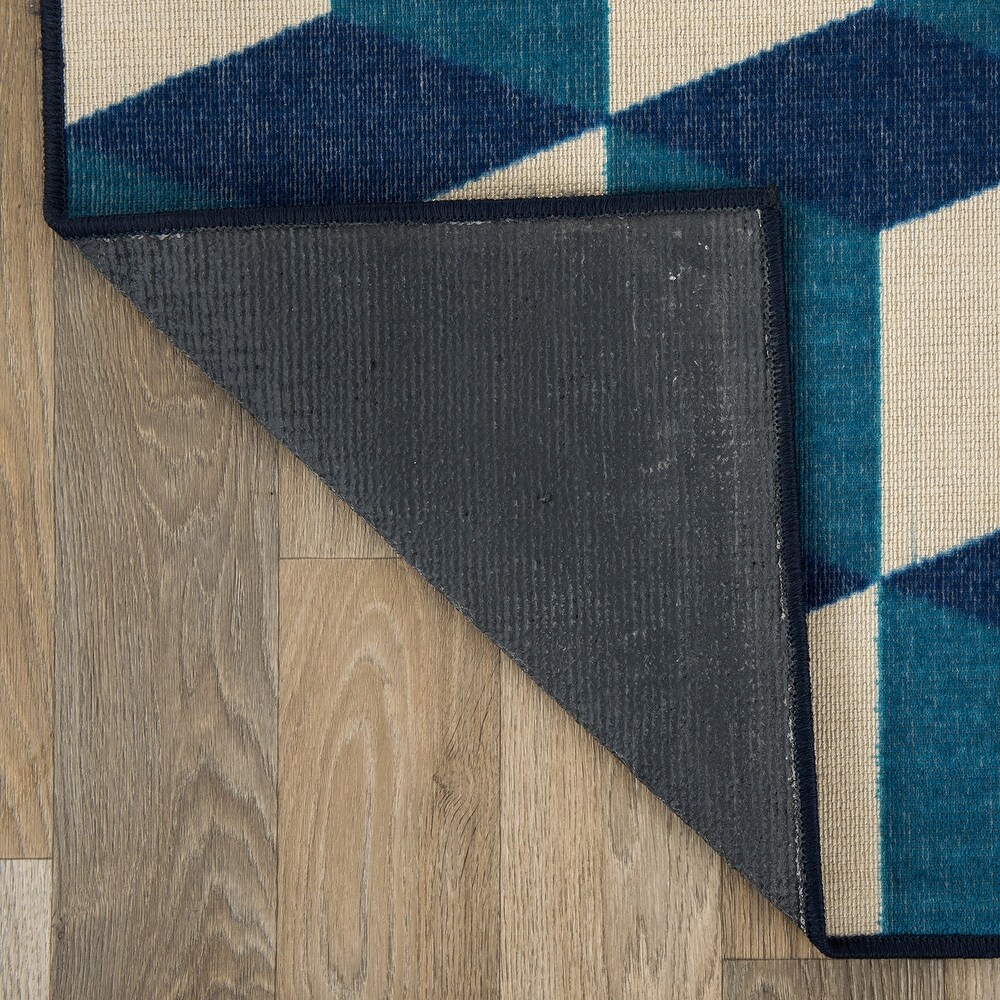 Contemporary Geometric Flatweave Indoor/Outdoor Area Rug