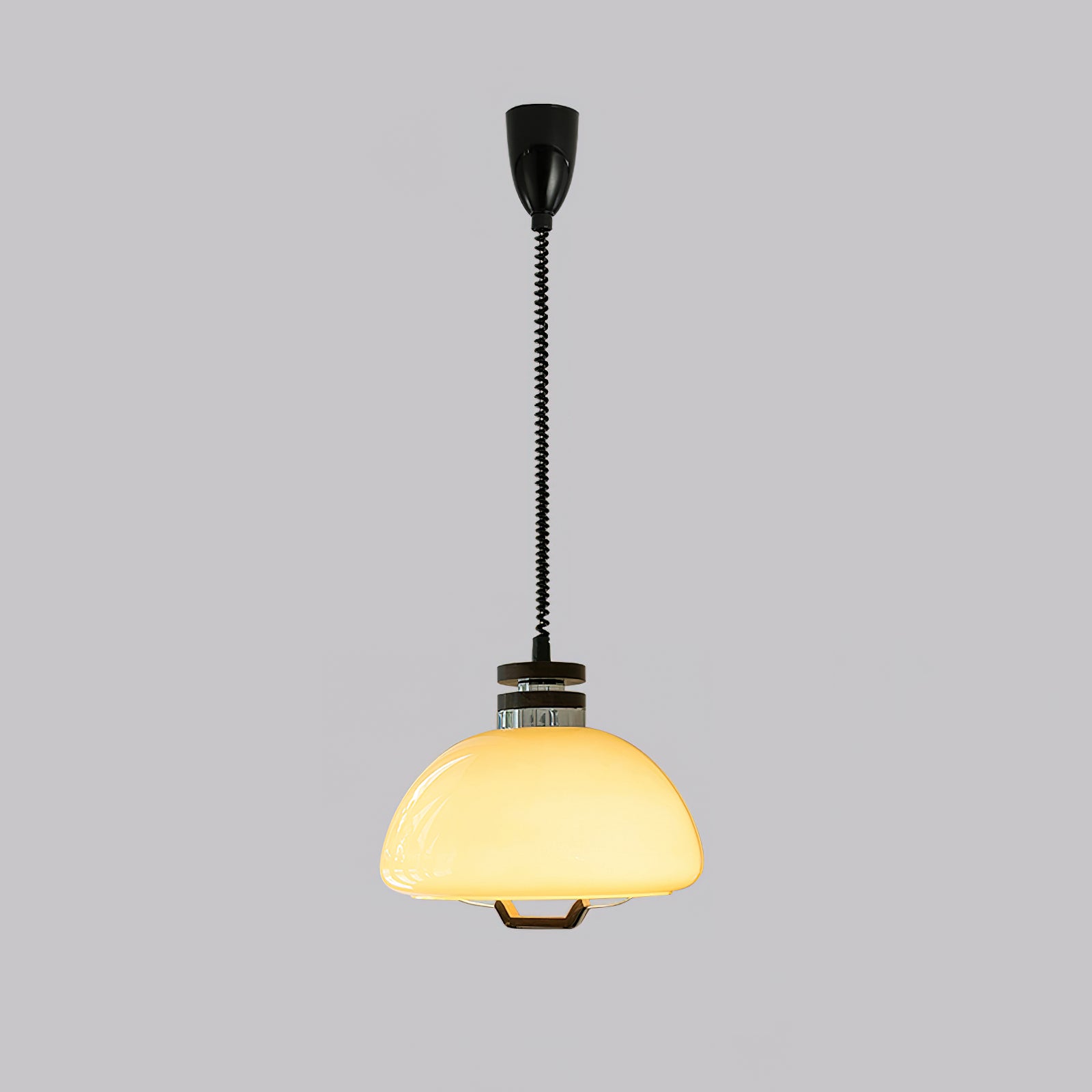 Vela Pudding Pendant Light