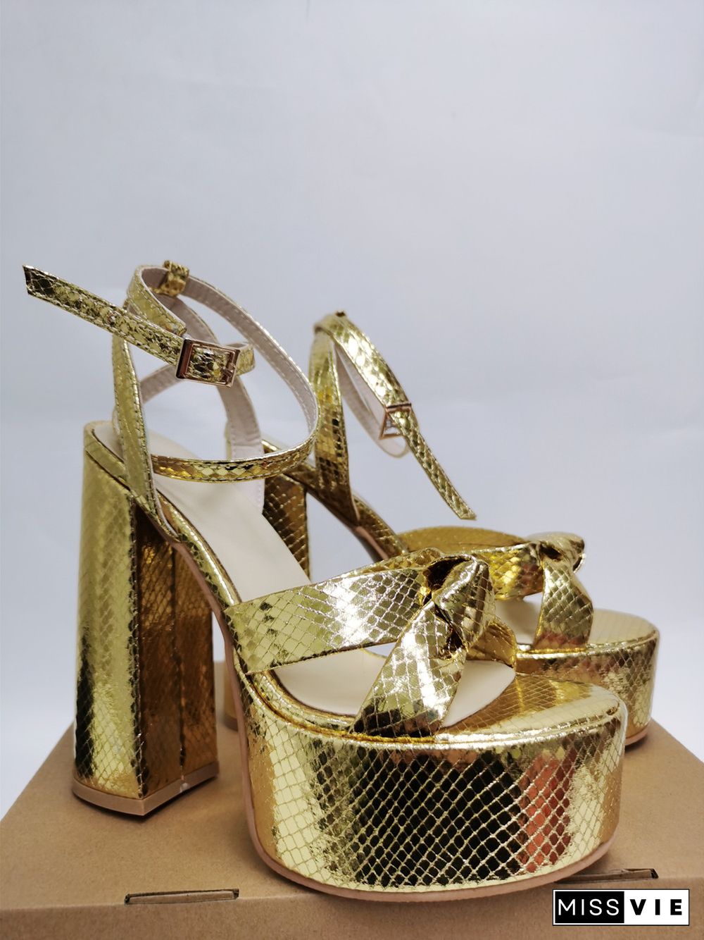 Platform Sandals For Women Summer Gold Bow Knot High Block Heel Fashion Sexy Luxury Brand New Shoes Trendy Ankle Strap